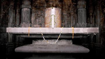 भोजेश्वर मंदिर – एक पत्थर का सबसे बड़ा शिवलिंग